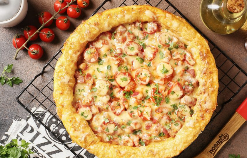 1. Этап. Пицца из дрожжевого теста холодного приготовления: Пицца из дрожжевого теста холодного приготовления готова. Приятного аппетита!