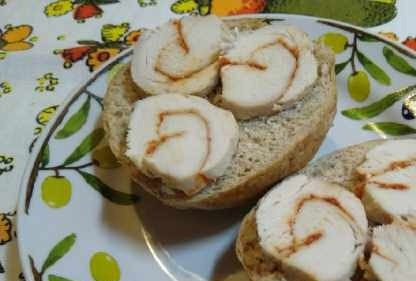 1. Этап. Грудка куриная для бутербродов ПП: Убрать в холодильник. На бутерброд лучше класть охлажденными, нарезав колечками как колбасу.