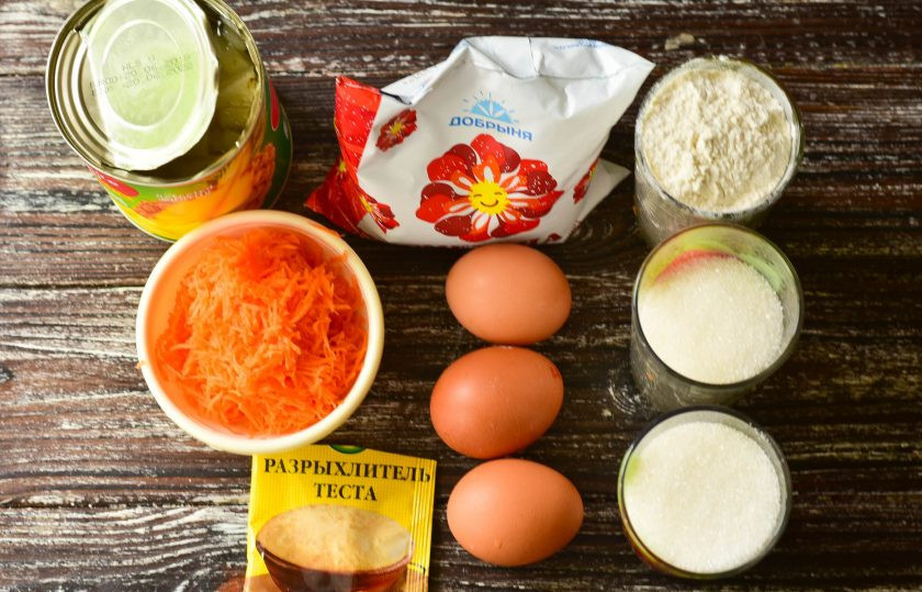 1. Этап. Морковный торт с ананасами: Подготовьте ингредиенты.