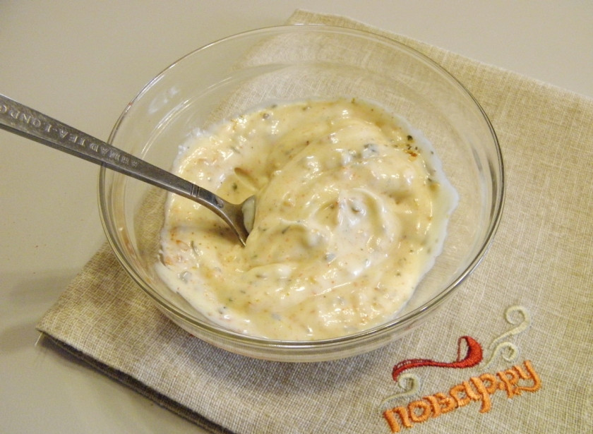 1. Этап. Маринад для куриных крылышек: Перемешайте все как следует. И пусть постоит пока.