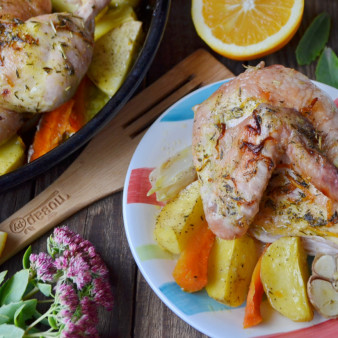 Жареный цыпленок целиком