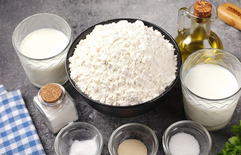 1. Этап. Дрожжевое тесто с содой: Подготовьте все ингредиенты.