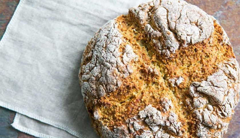 1. Этап. Овсяный хлеб: 6. Готовый хлеб выньте из духовки и остудите. Приятного аппетита!