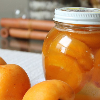 Варенье из абрикосов с винным уксусом в духовке