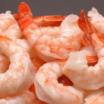 Очищенные вареные креветки