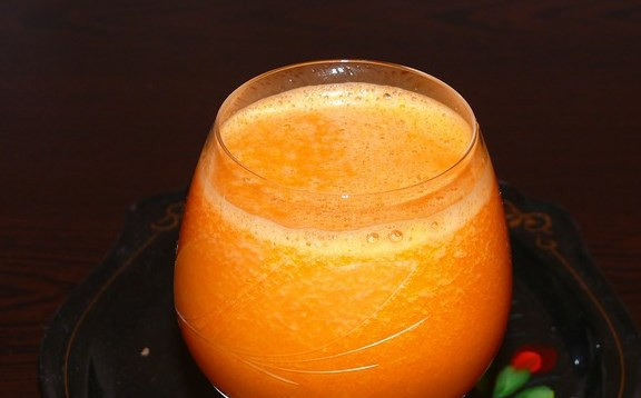 1. Этап. Сок из тыквы и моркови на зиму: И зимой вы сможете насладиться вкусным натуральным соком. Приятного аппетита!