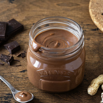 Шоколадная арахисовая паста