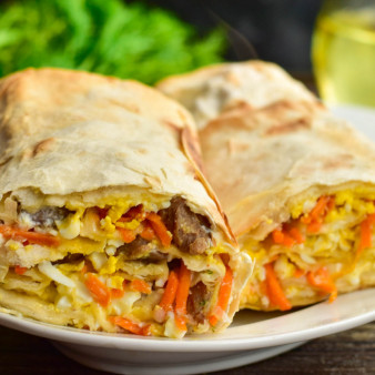 Шаурма со сметанным соусом