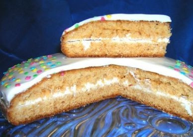 1. Этап. Медовый торт простой: И наслаждаемся вкусным медовым тортом.