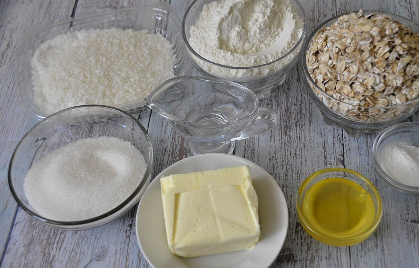 1. Этап. Печенье Анзак: Подготовьте ингредиенты для приготовления печенья.