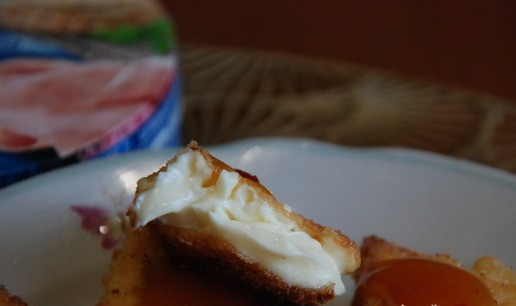 1. Этап. Сыр Хохланд жареный: И разломчик. Приятного аппетита.