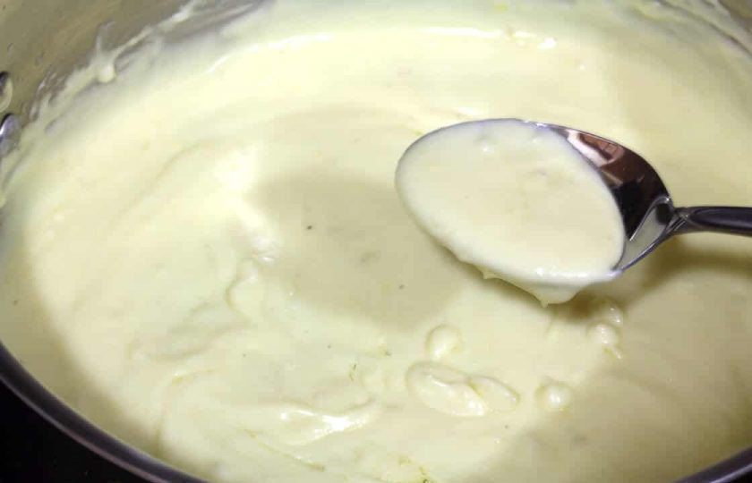 1. Этап. Феттучини Альфредо: 10. Должен получится довольно густой соус.