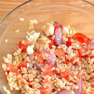 Салат с перловкой