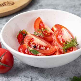 Быстрые малосольные помидоры