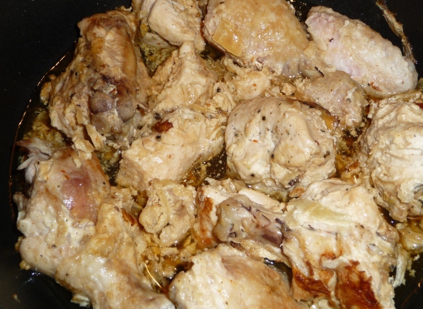 1. Этап. Чахохбили в мультиварке: 6. Наше блюдо готово. Выкладываем на тарелки, выбираем гарнир, который вам больше по вкусу. Приятного аппетита!