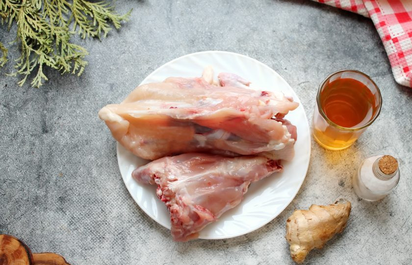 1. Этап. Китайский бульон: Подготовьте все необходимые ингредиенты для приготовления китайского бульона.