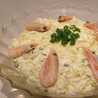 Нежный салат с кальмарами