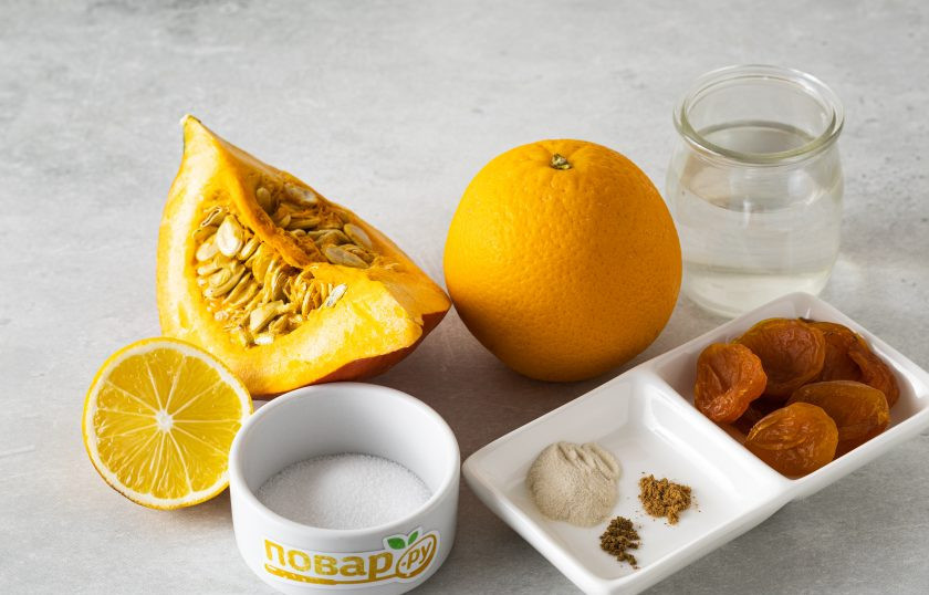 1. Этап. Варенье из тыквы без сахара: Подготовьте все ингредиенты.