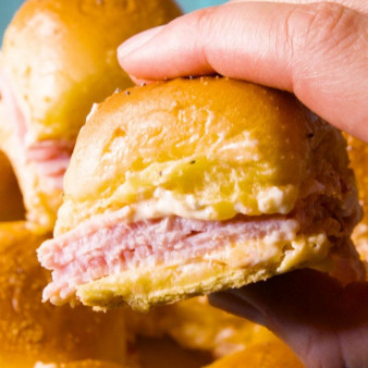 Pimiento Cheese Sliders