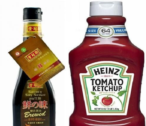 1. Этап. Китайская поджарка из пекинской капусты: 3. В ту же сковородку влейте вас любимый пикантный соус (томатный, соевый и т.п.) и держите на огне, осторожно помешивая, пока блюдо не закипит как следует.