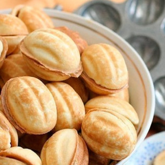 Орешек со сгущенкой