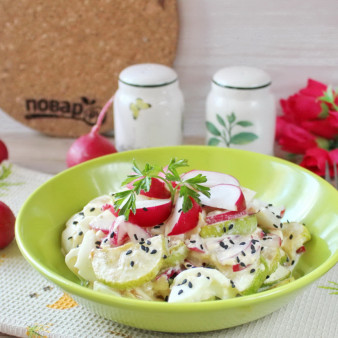 Салат из кабачков с редиской