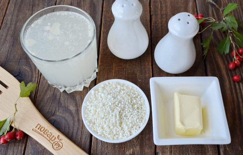 1. Этап. Саго: Для варки саго приготовьте: бульон, крупу, соль-перец и кусочек сливочного масла. Приступим!