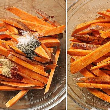1. Этап. Сладкий картофель-фри: 3. Затем добавить соль, черный перец, чесночный порошок и кайенский перец. Тщательно перемешать, чтобы масло и специи равномерно покрывали картофель. Если вы любите острый вкус, добавьте больше кайенского перца.