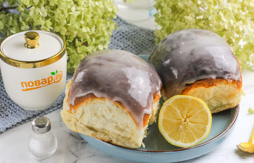 1. Этап. Сладкая помадка для булочек: Теперь булочки можно подать к столу с ароматным чаем. Приятного вам аппетита!