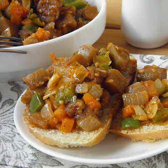 Икра из баклажанов кусочками