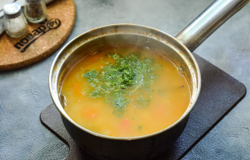 1. Этап. Суп с фасолью и кукурузой: Суп с фасолью и кукурузой готов, можно добавить немного свежей зелени.