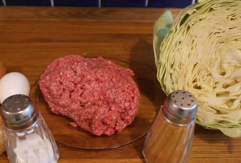 1. Этап. Ленивые голубцы (рецепты в мультиварке): 1. Я решила приготовить ленивые голубцы на пару в мультиварке. Результатом осталась довольна не только я, но и мои домашние. Фарш я взяла уже готовый (говяжий с добавлением куриного филе).