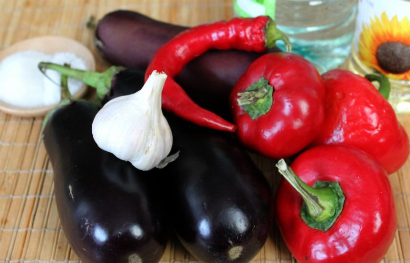 1. Этап. Баклажаны по-херсонски: Подготовим ингредиенты.