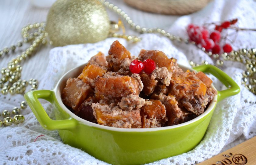 1. Этап. Тыква в сметанном соусе в духовке: Приятного аппетита!