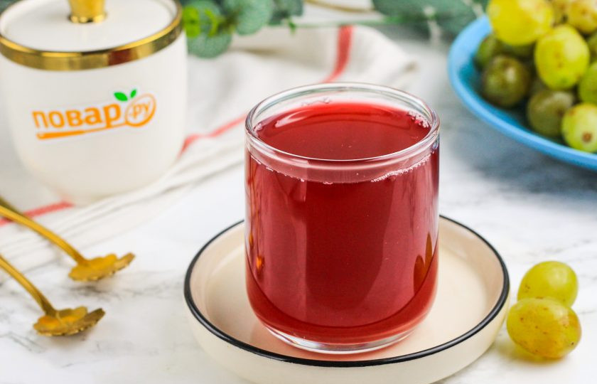 1. Этап. Рецепт вина из винограда в домашних условиях: После чего вино из винограда можно дегустировать. Разлейте его в стаканы и не забудьте про закуску.