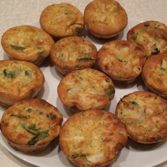 Куриные маффины с сыром