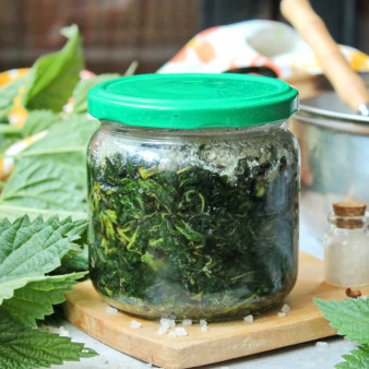 Крапива на зиму для супа