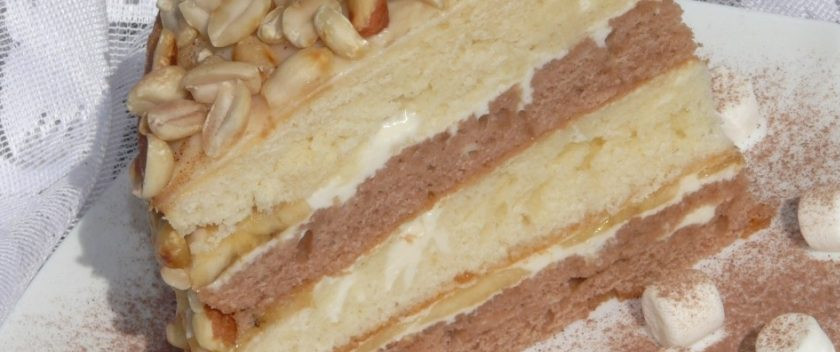 1. Этап. Тесто для сметанного торта: 5. Вот так выглядит сметанник с разными коржами в разрезе. Приятного аппетита!