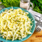 Салат с капустой и сыром