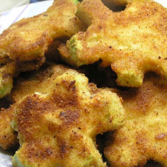 Кабачки, жаренные в сухарях