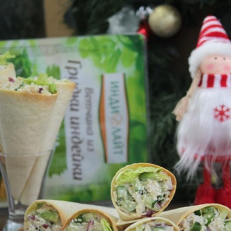 Праздничная закуска в тортилье