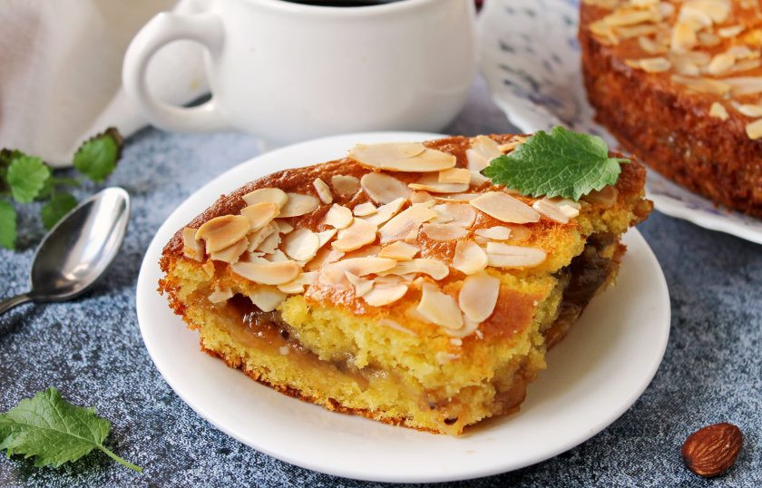 1. Этап. Пирог с вареньем Нежнее нежного: Приятного аппетита!