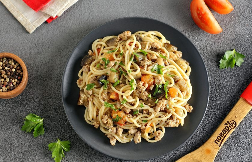 1. Этап. Паста с фаршем и баклажанами: Приятного аппетита!