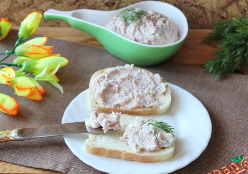 1. Этап. Паштет из ветчины: Паштет из ветчины готов. Подавайте на закуску.