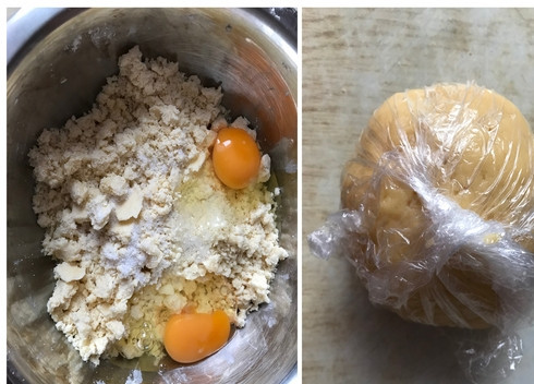 1. Этап. Песочный пирог с сыром: 3. Затем вбиваем два яйца, солим и вымешиваем тесто. Готовое тесто заворачиваем в пищевую пленку и отправляем в холодильник.