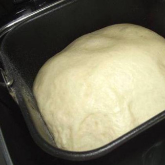Тесто в хлебопечке для пирогов