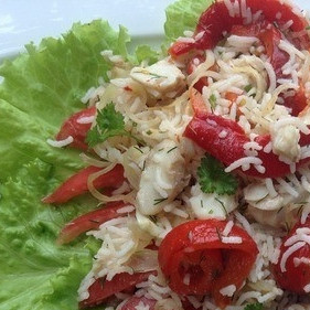 Рыбный салат из сайры