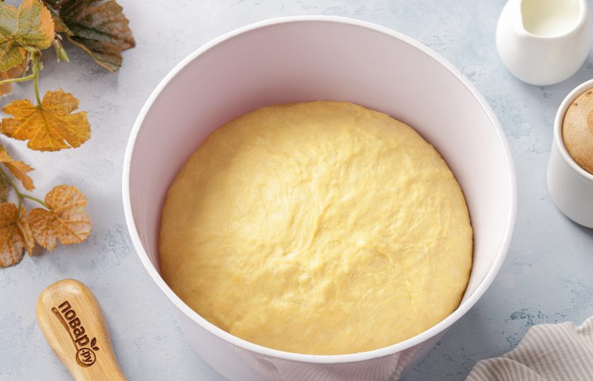 1. Этап. Тыквенные синнабоны: Тесто увеличиться в размере.