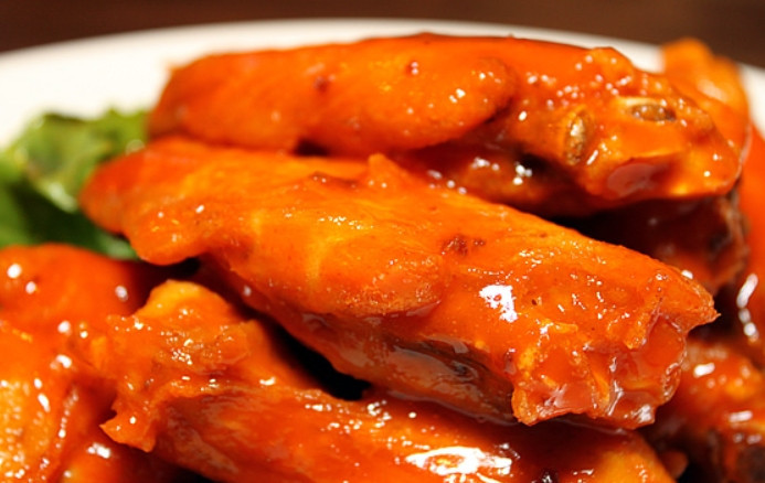 1. Этап. Куриные крылышки Баффало: Приятного аппетита!