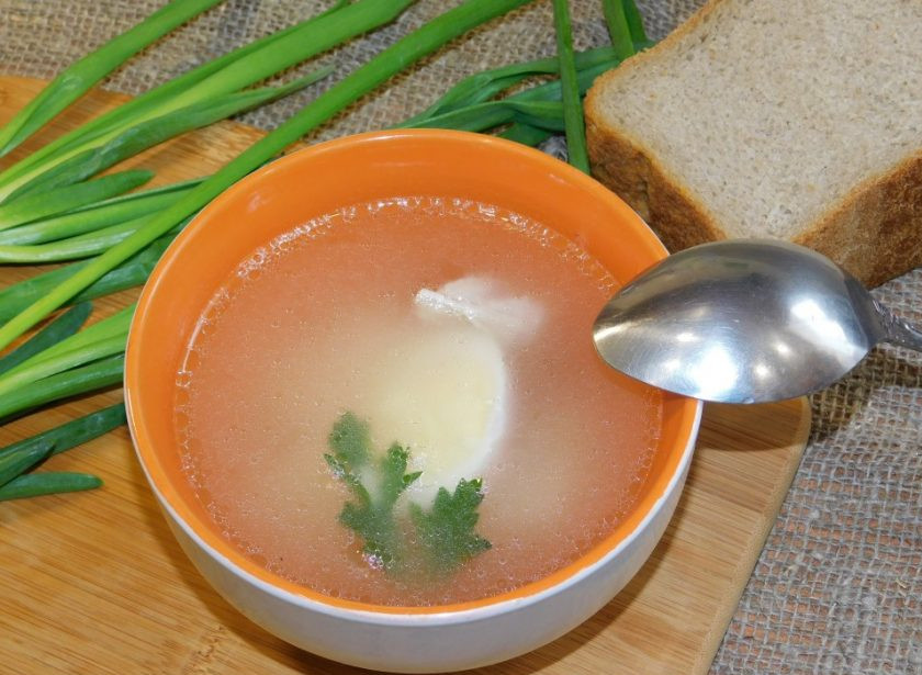 1. Этап. Бульон из дичи: При подаче можно добавить вареное яйцо и немного зелени. Приятного аппетита!